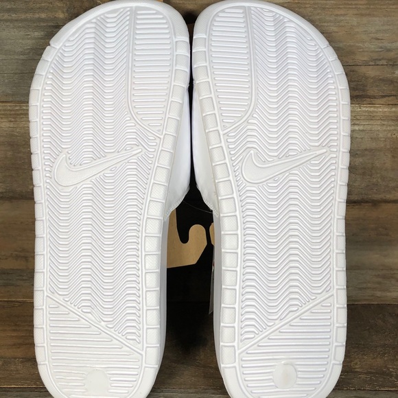 NEW Nike Womens Benassi JDI Slides White - Picture 2 of 5